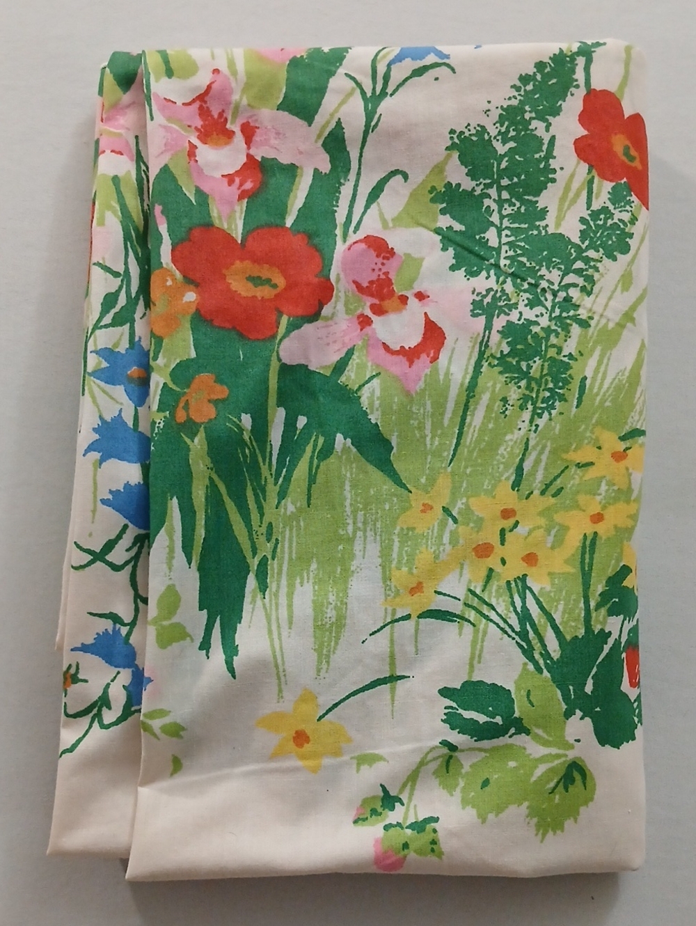Floral Vintage Tablecloth